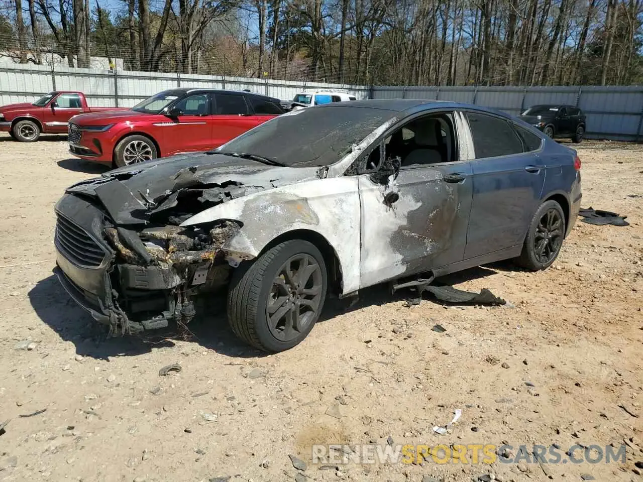 1 Фотография поврежденного автомобиля 3FA6P0HD8KR228799 FORD FUSION 2019