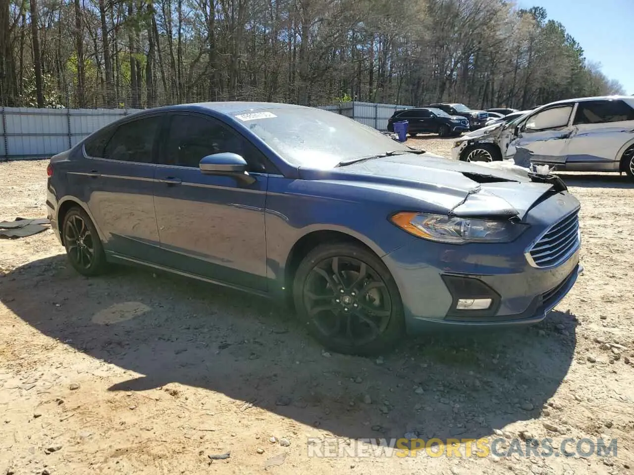 4 Фотография поврежденного автомобиля 3FA6P0HD8KR228799 FORD FUSION 2019
