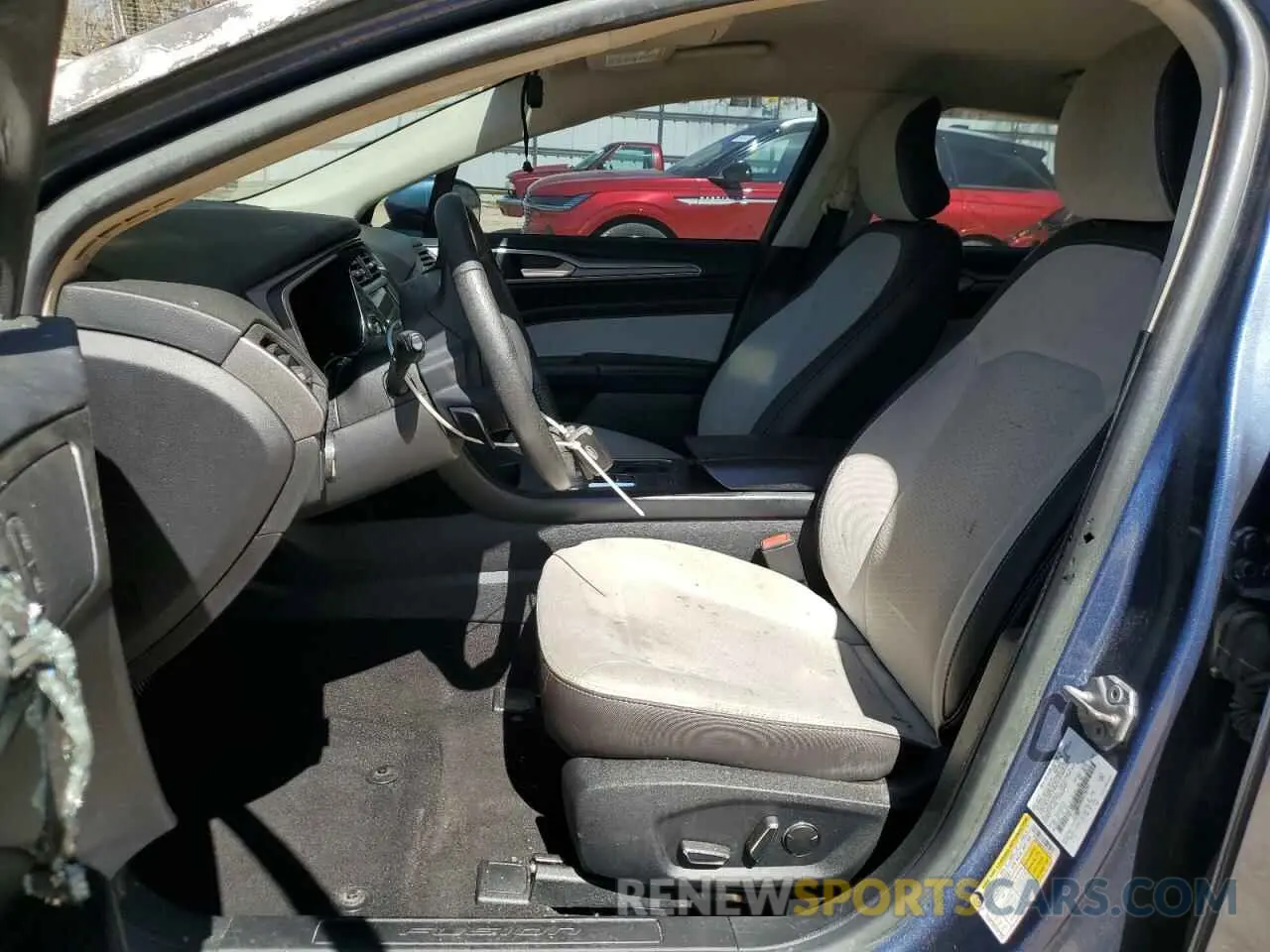 7 Фотография поврежденного автомобиля 3FA6P0HD8KR228799 FORD FUSION 2019