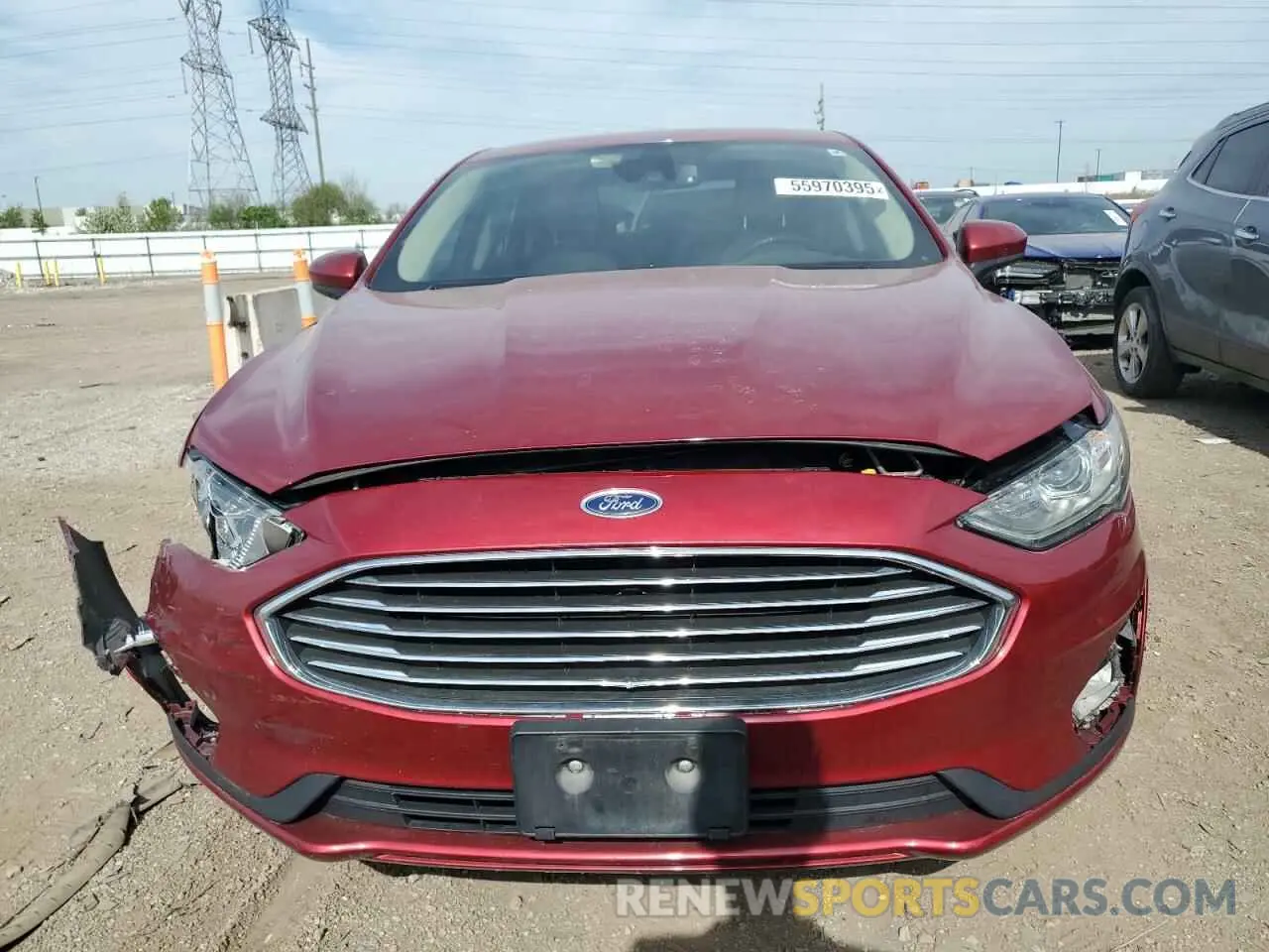 5 Photograph of a damaged car 3FA6P0HD8KR230097 FORD FUSION 2019