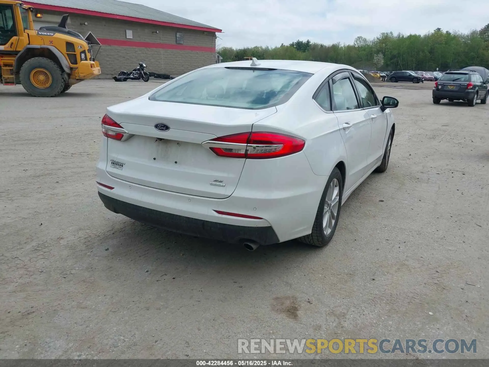 4 Фотография поврежденного автомобиля 3FA6P0HD8KR285231 FORD FUSION 2019