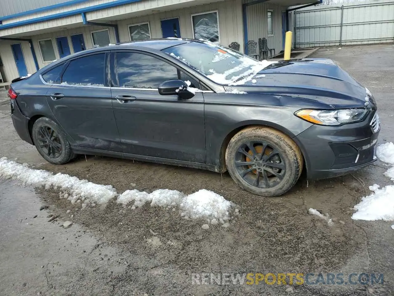 4 Фотография поврежденного автомобиля 3FA6P0HDXKR107997 FORD FUSION 2019