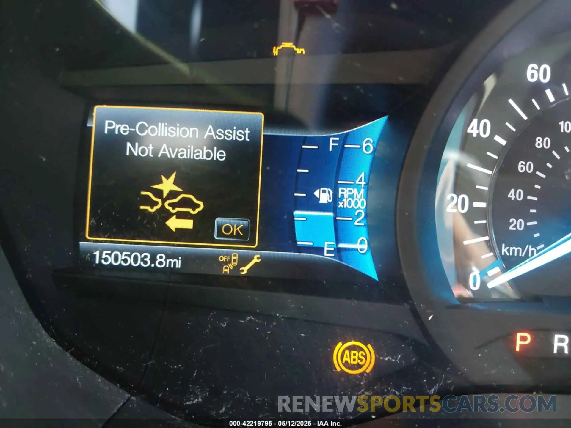 15 Photograph of a damaged car 3FA6P0HDXKR113833 FORD FUSION 2019