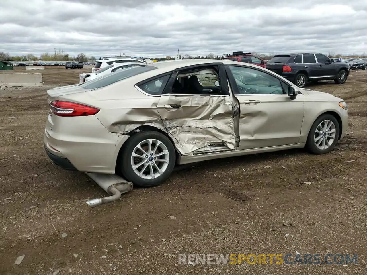 3 Photograph of a damaged car 3FA6P0HDXKR229971 FORD FUSION 2019