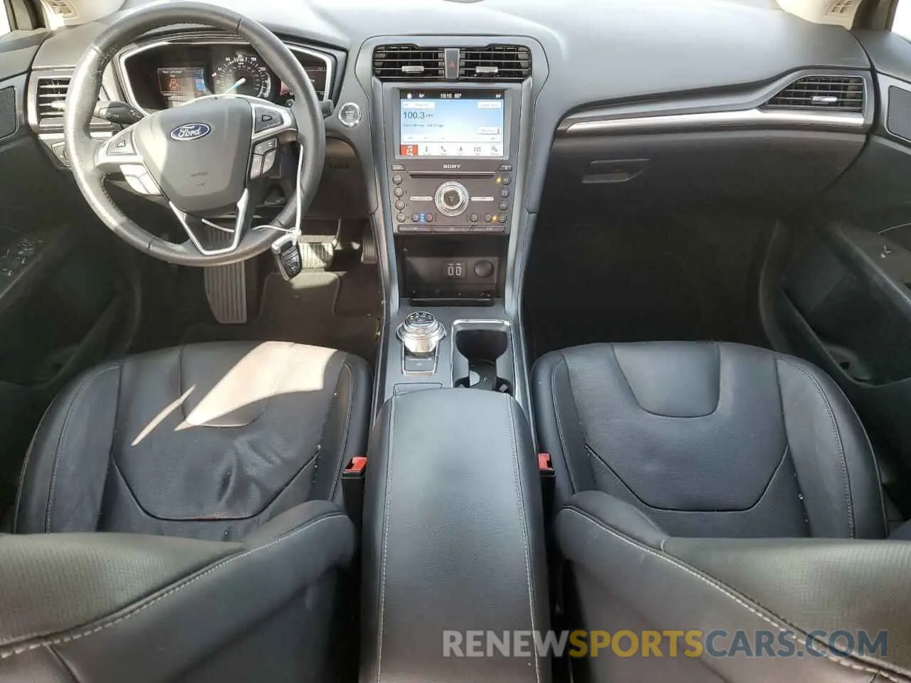 8 Photograph of a damaged car 3FA6P0K90KR103140 FORD FUSION 2019