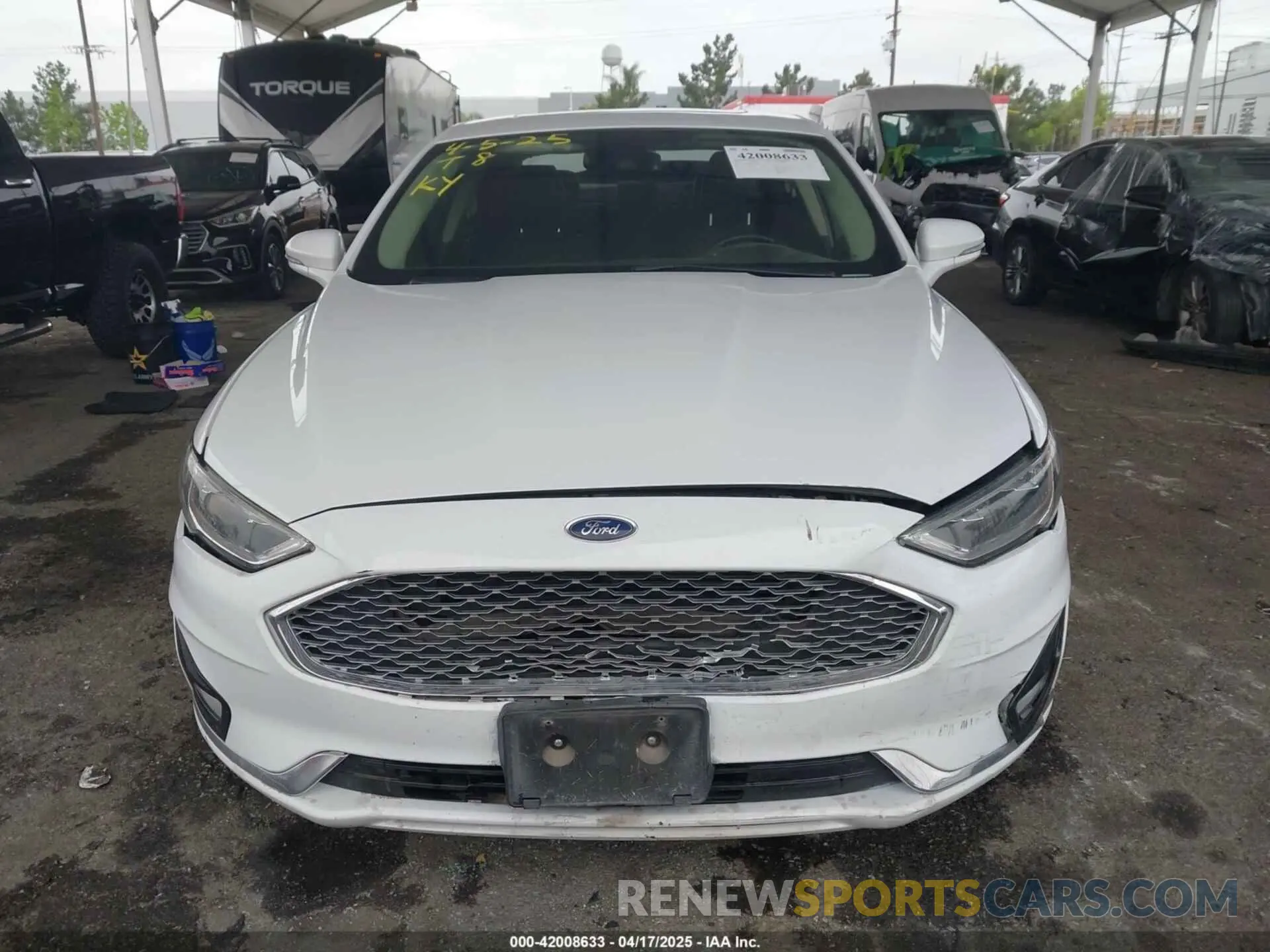 12 Photograph of a damaged car 3FA6P0K90KR236674 FORD FUSION 2019