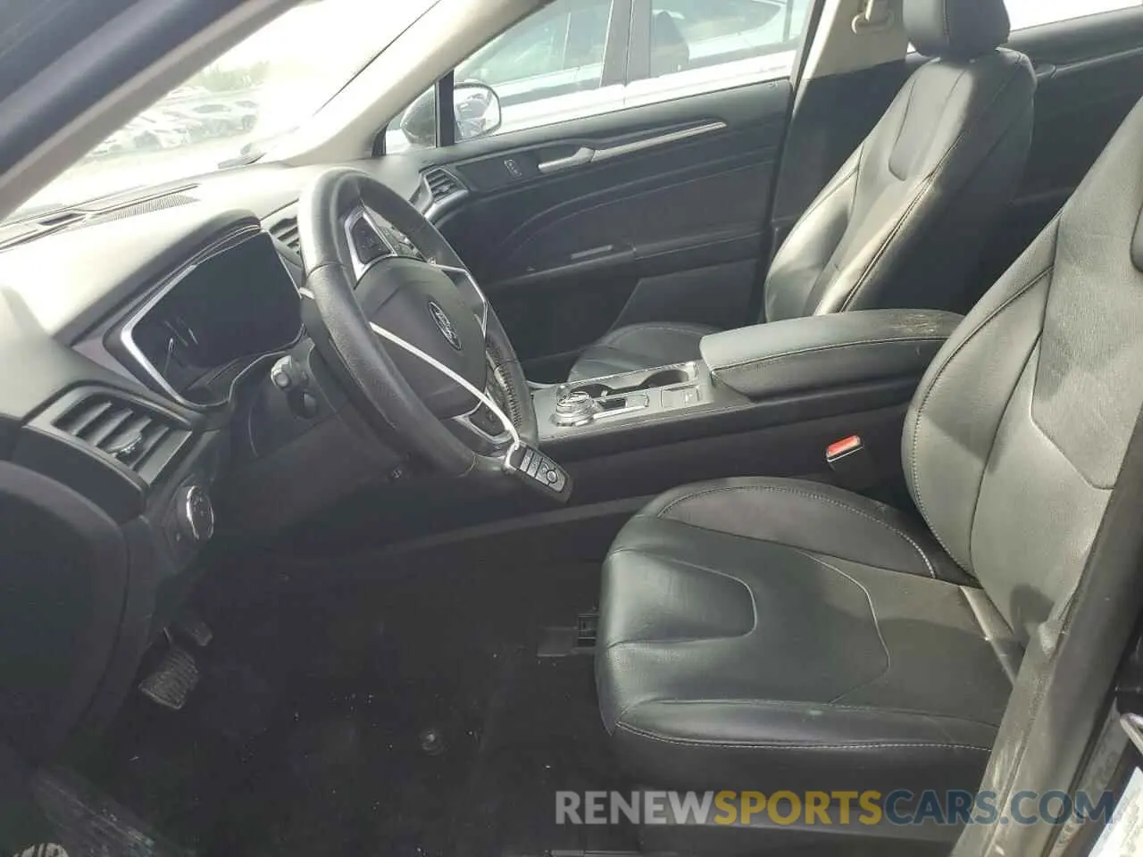 7 Фотография поврежденного автомобиля 3FA6P0K90KR286586 FORD FUSION 2019