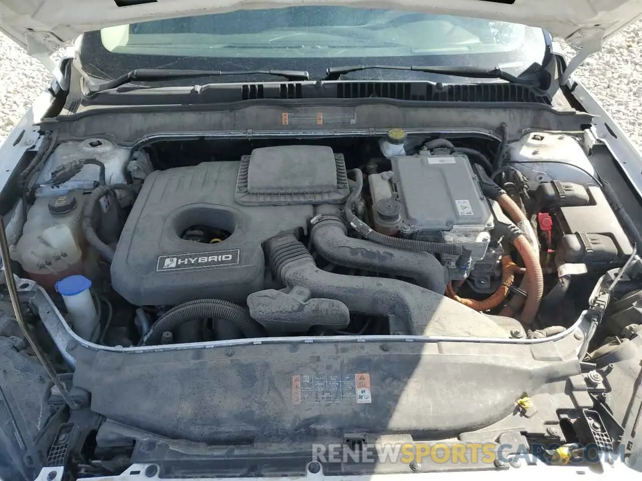 11 Photograph of a damaged car 3FA6P0LU0KR188144 FORD FUSION 2019