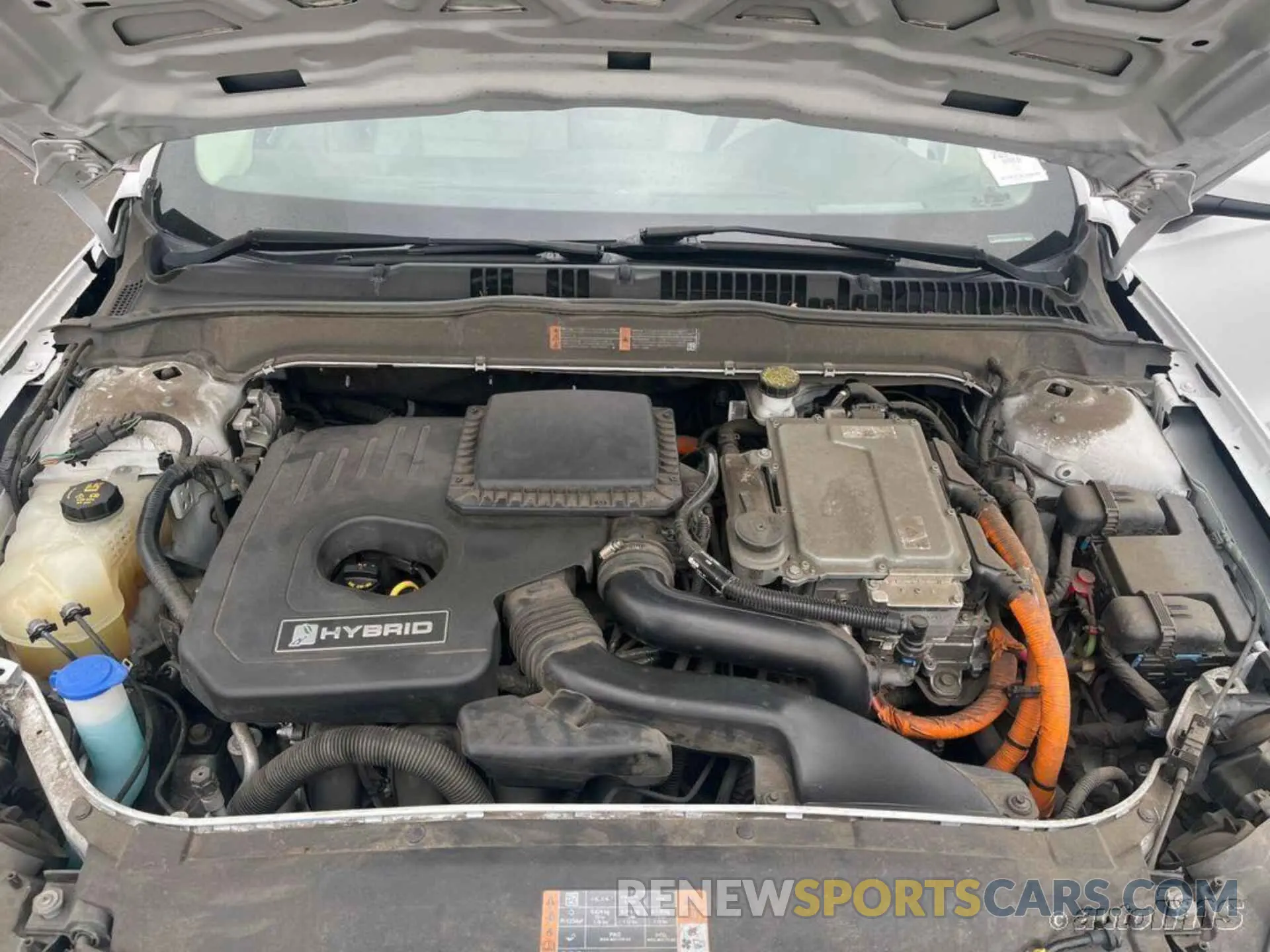 11 Фотография поврежденного автомобиля 3FA6P0LU0KR277678 FORD FUSION 2019