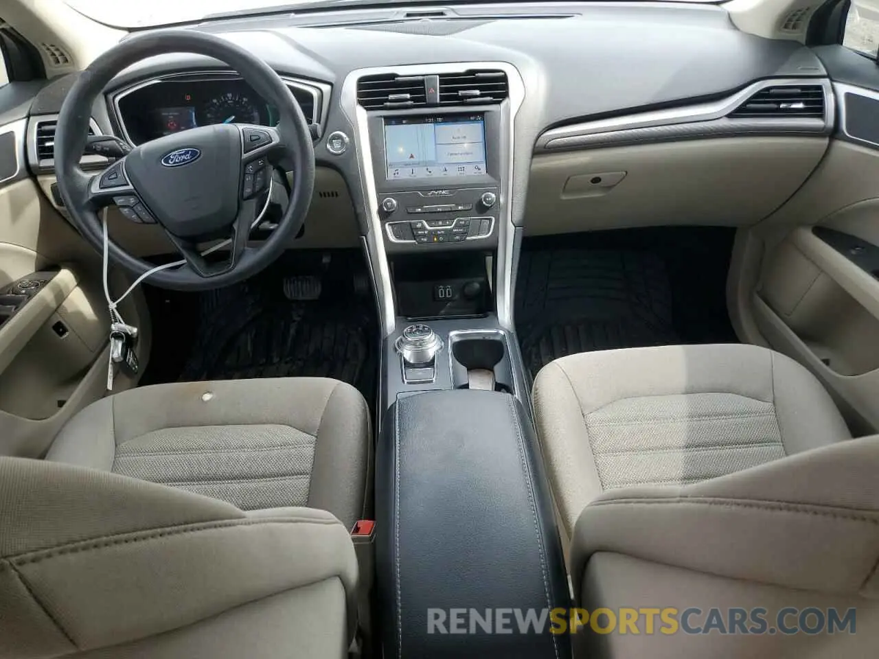 8 Фотография поврежденного автомобиля 3FA6P0LU1KR272571 FORD FUSION 2019