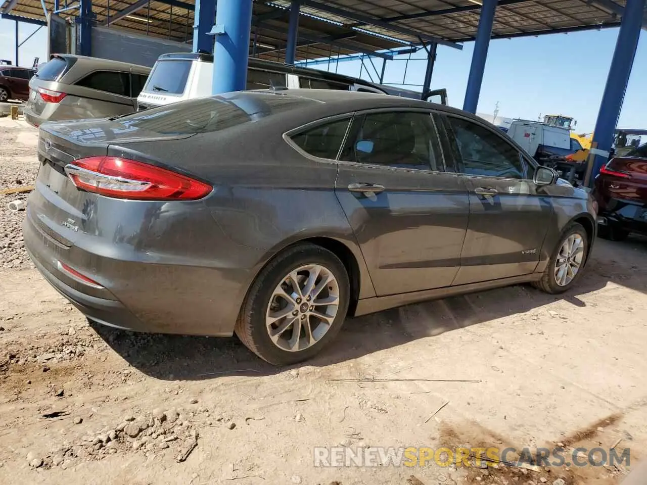 3 Photograph of a damaged car 3FA6P0LU2KR106477 FORD FUSION 2019