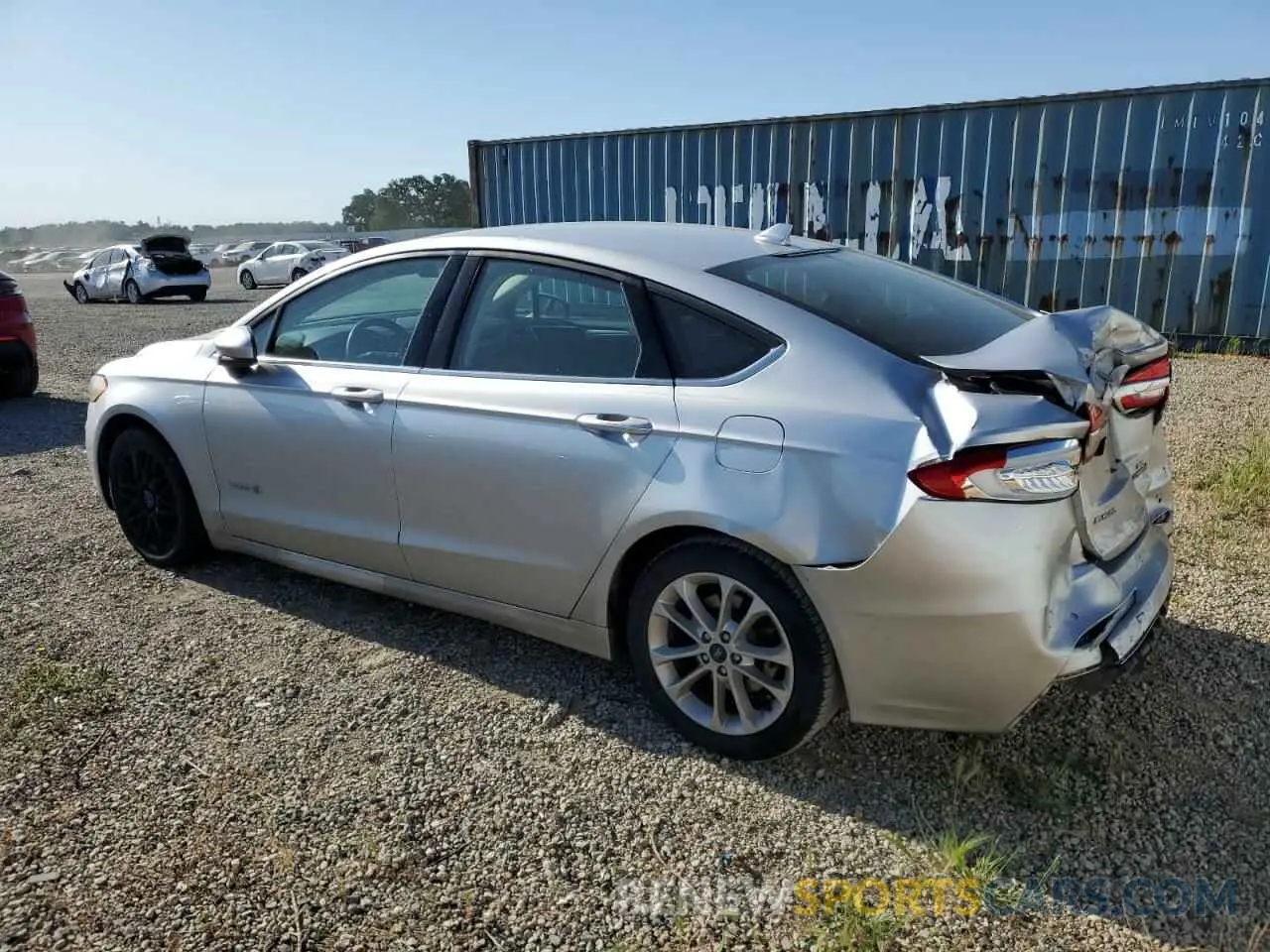 2 Photograph of a damaged car 3FA6P0LU2KR121335 FORD FUSION 2019