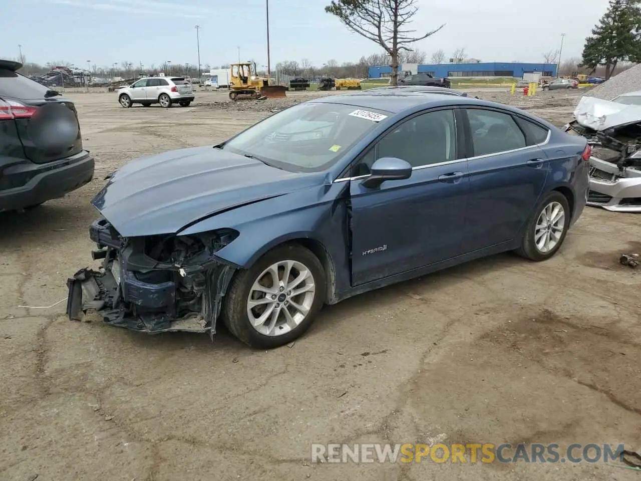 1 Фотография поврежденного автомобиля 3FA6P0LU2KR168154 FORD FUSION 2019