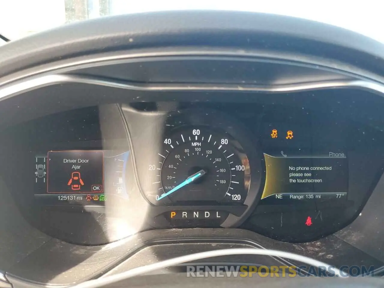 9 Photograph of a damaged car 3FA6P0LU2KR261627 FORD FUSION 2019