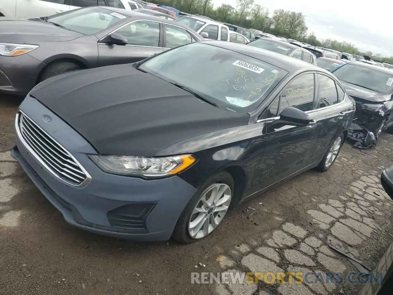1 Photograph of a damaged car 3FA6P0LU3KR167210 FORD FUSION 2019