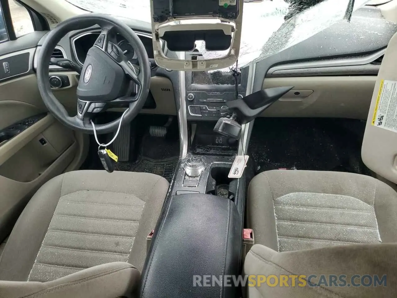 8 Фотография поврежденного автомобиля 3FA6P0LU3KR241029 FORD FUSION 2019