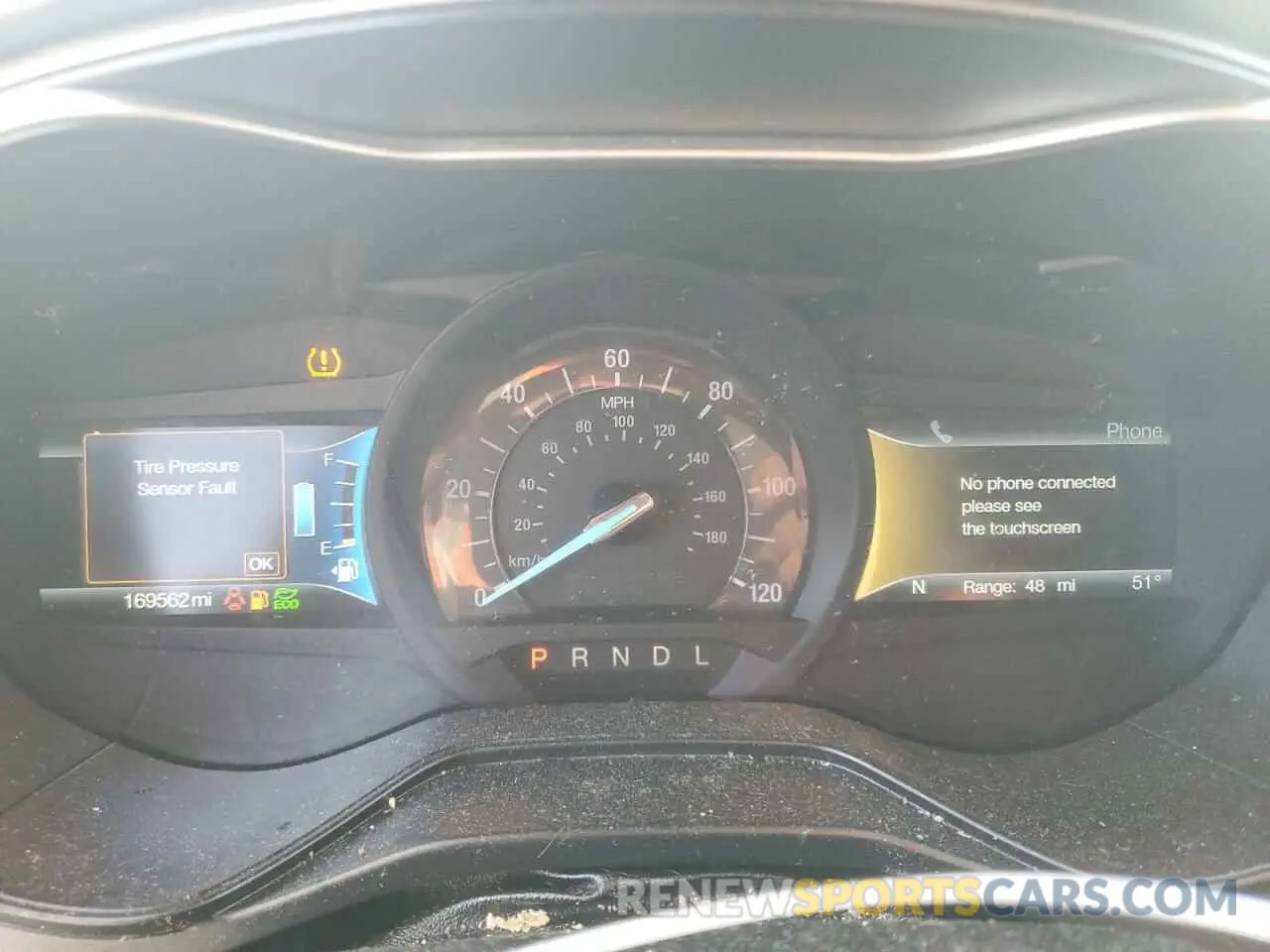 9 Фотография поврежденного автомобиля 3FA6P0LU4KR139982 FORD FUSION 2019