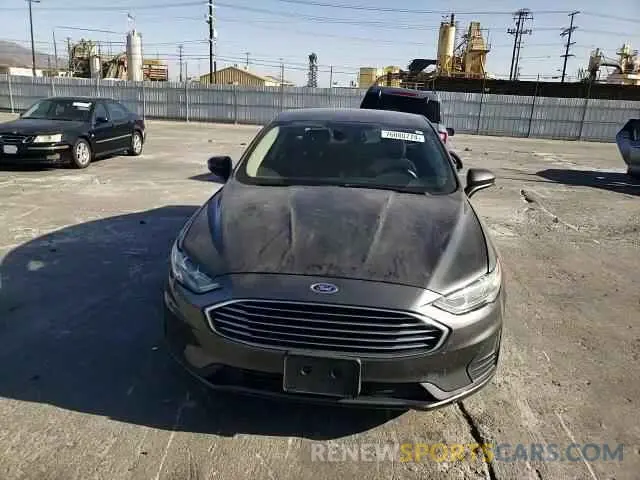 11 Photograph of a damaged car 3FA6P0LU4KR143708 FORD FUSION 2019