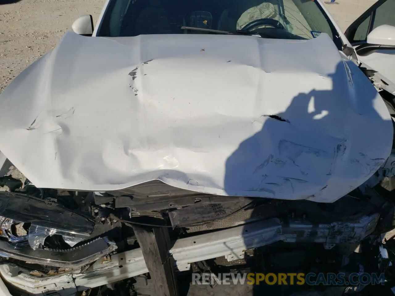 12 Photograph of a damaged car 3FA6P0LU4KR263315 FORD FUSION 2019