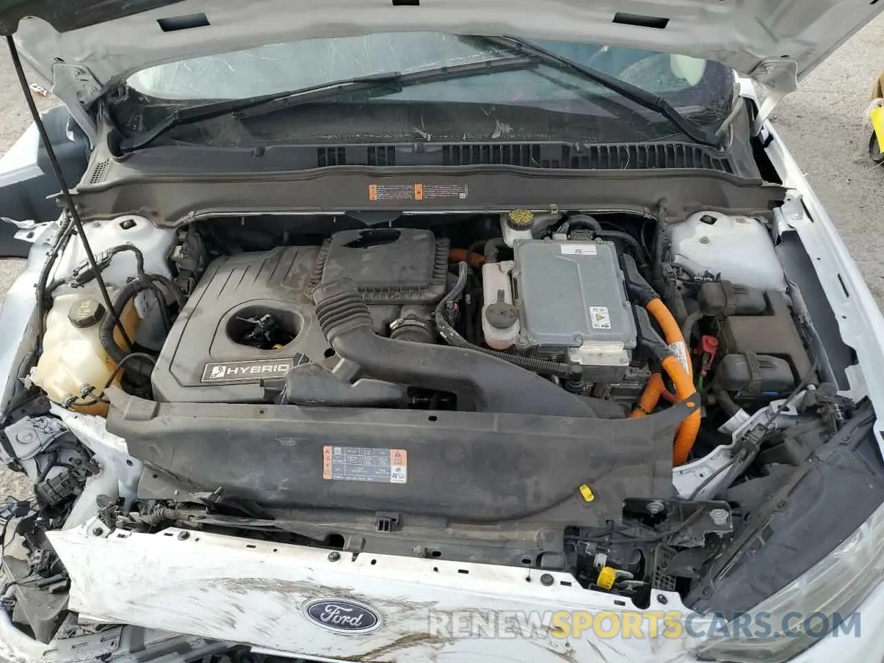 13 Photograph of a damaged car 3FA6P0LU4KR277683 FORD FUSION 2019