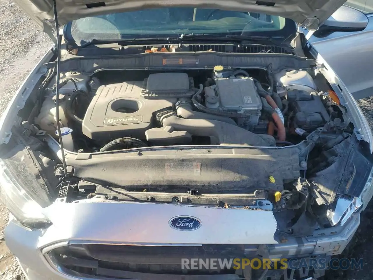 12 Photograph of a damaged car 3FA6P0LU5KR205570 FORD FUSION 2019