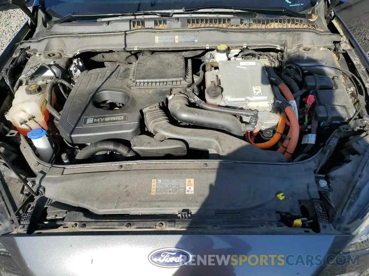 11 Фотография поврежденного автомобиля 3FA6P0LU5KR221882 FORD FUSION 2019