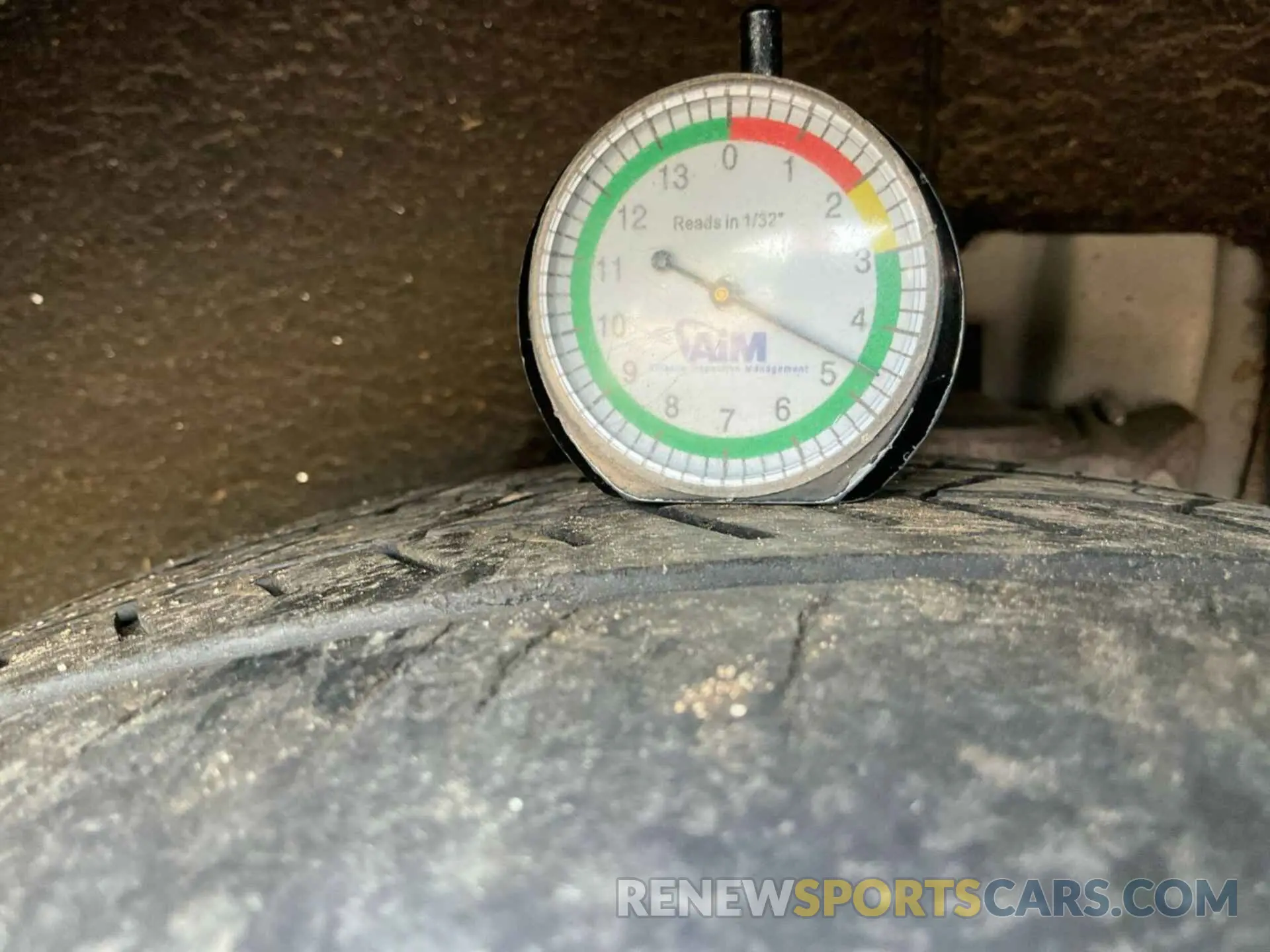 2 Photograph of a damaged car 3FA6P0LU5KR255630 FORD FUSION 2019