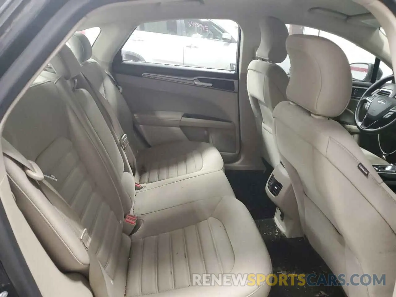11 Photograph of a damaged car 3FA6P0LU6KR100813 FORD FUSION 2019