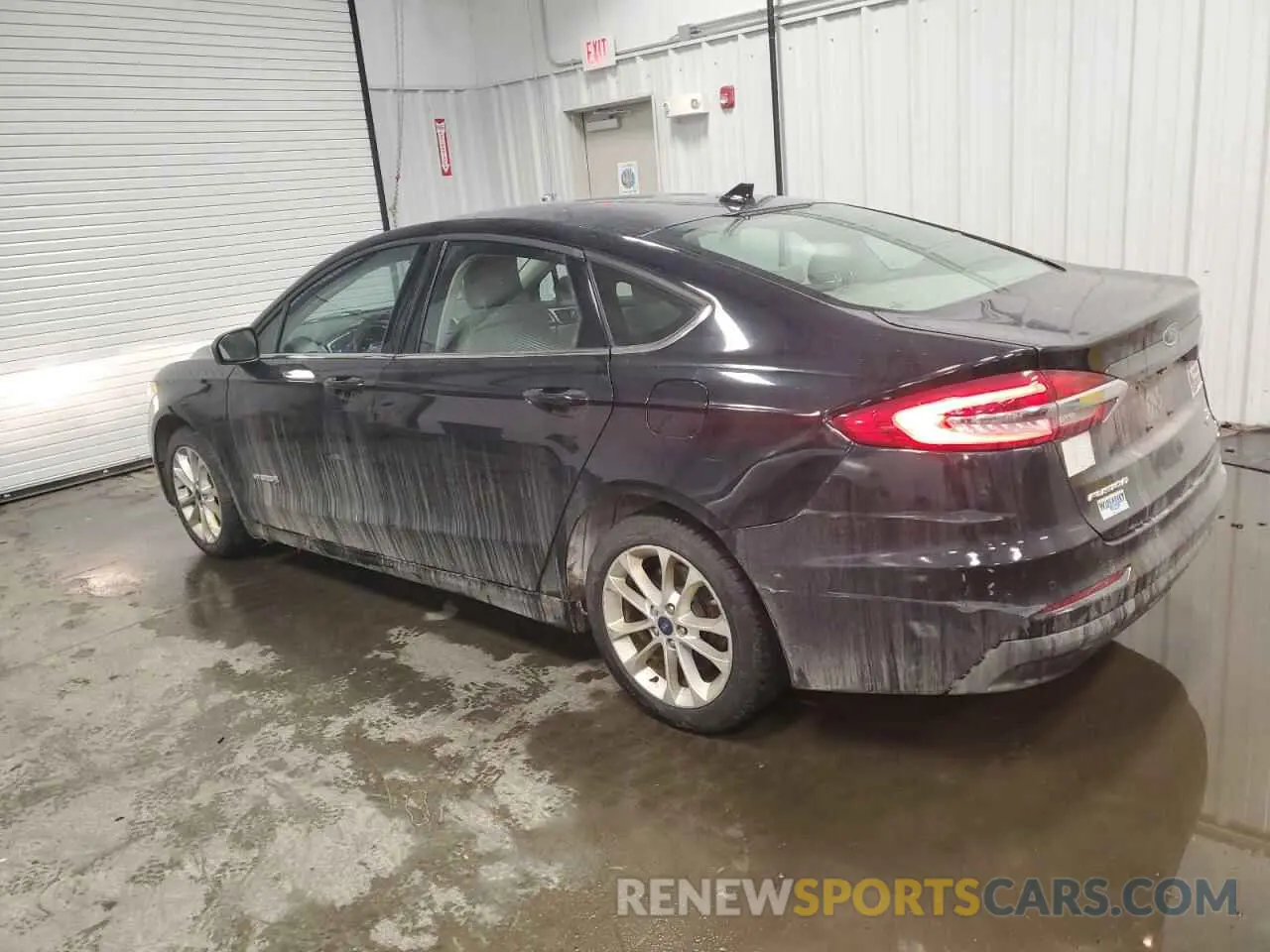 2 Photograph of a damaged car 3FA6P0LU6KR100813 FORD FUSION 2019