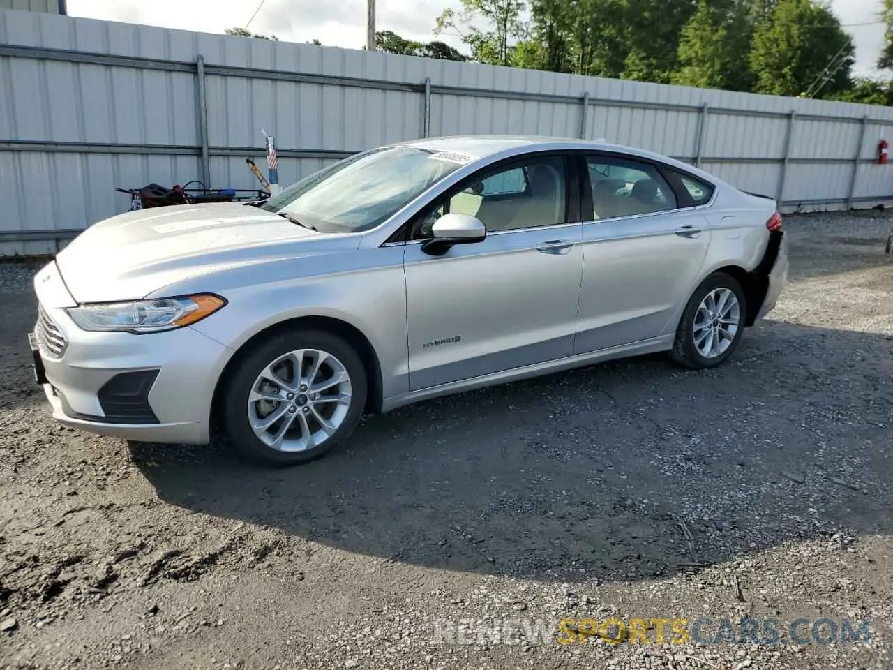 1 Photograph of a damaged car 3FA6P0LU6KR226069 FORD FUSION 2019