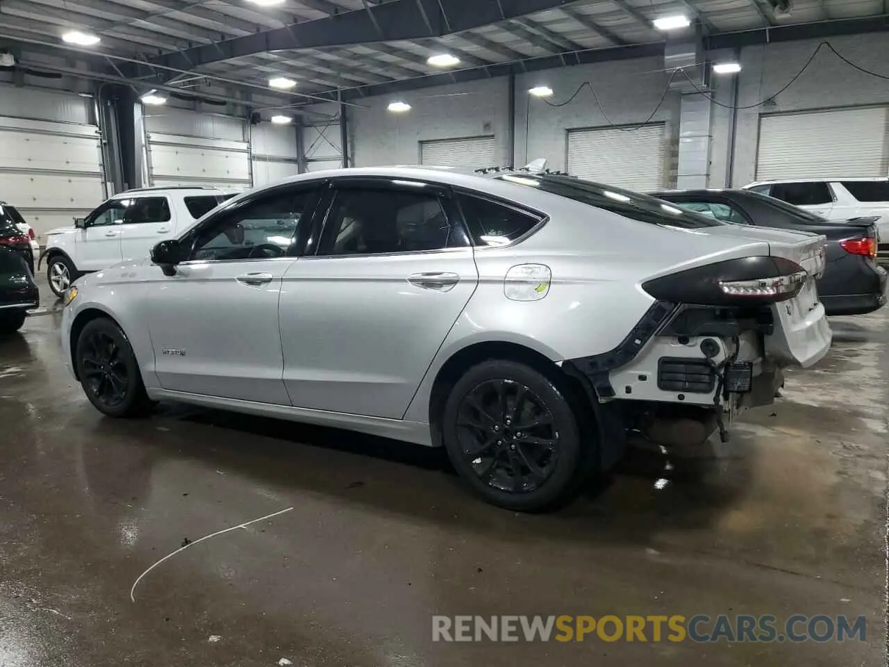 2 Photograph of a damaged car 3FA6P0LU7KR118933 FORD FUSION 2019