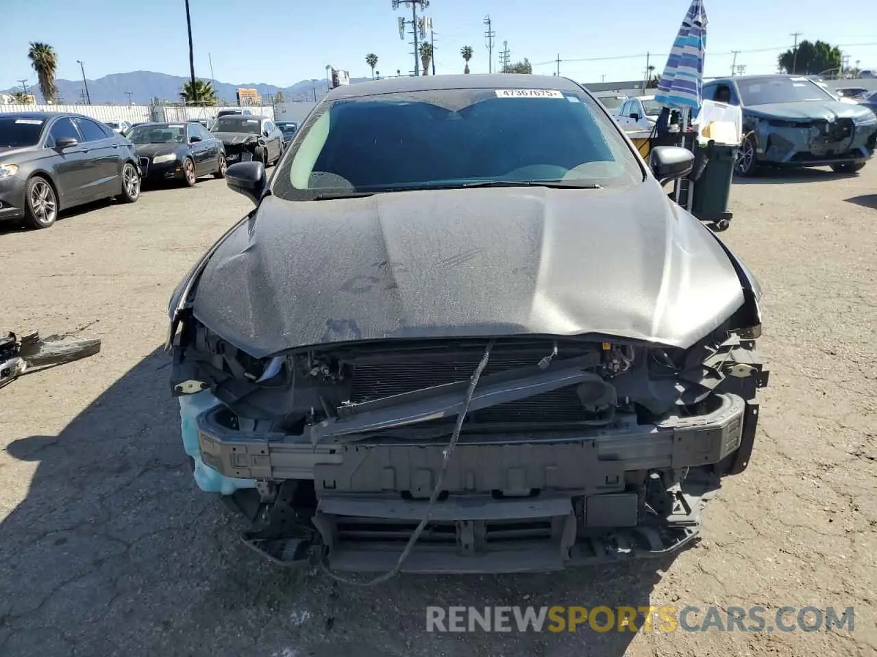 5 Photograph of a damaged car 3FA6P0LU7KR208809 FORD FUSION 2019