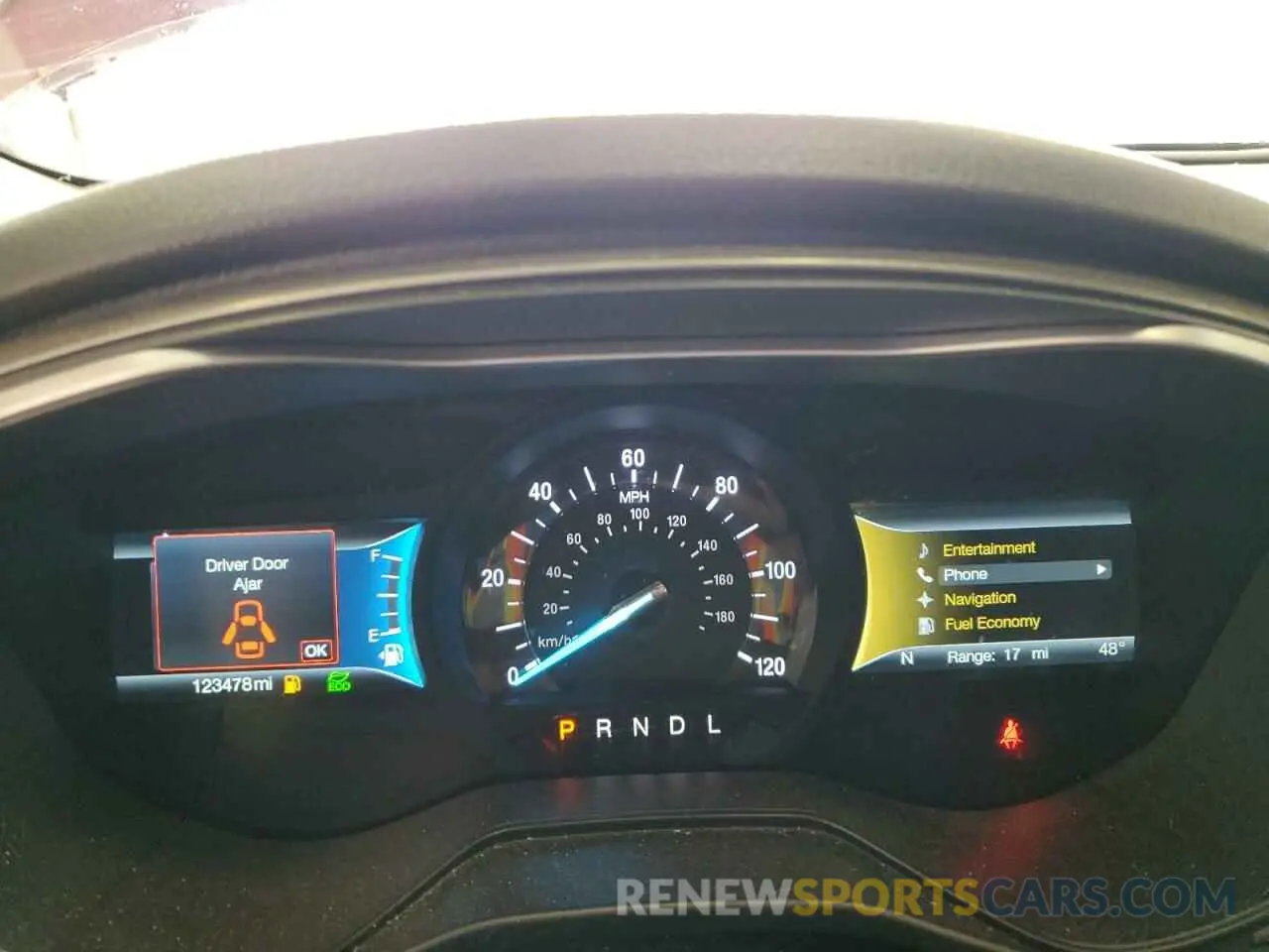 9 Photograph of a damaged car 3FA6P0LU7KR225576 FORD FUSION 2019