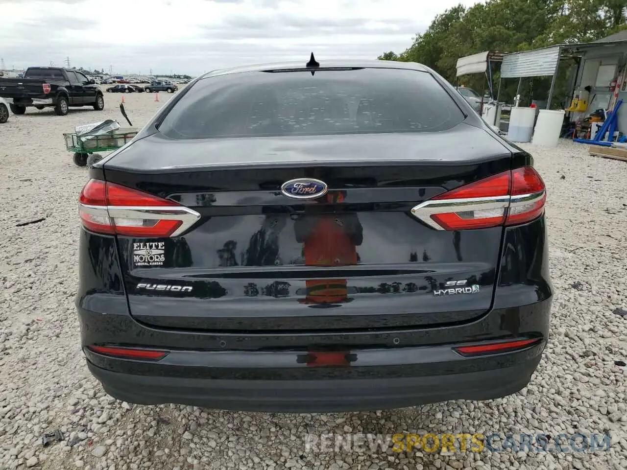 6 Фотография поврежденного автомобиля 3FA6P0LU8KR109528 FORD FUSION 2019
