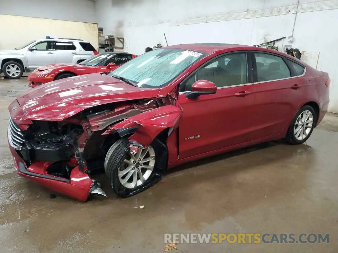 1 Photograph of a damaged car 3FA6P0LU8KR195701 FORD FUSION 2019