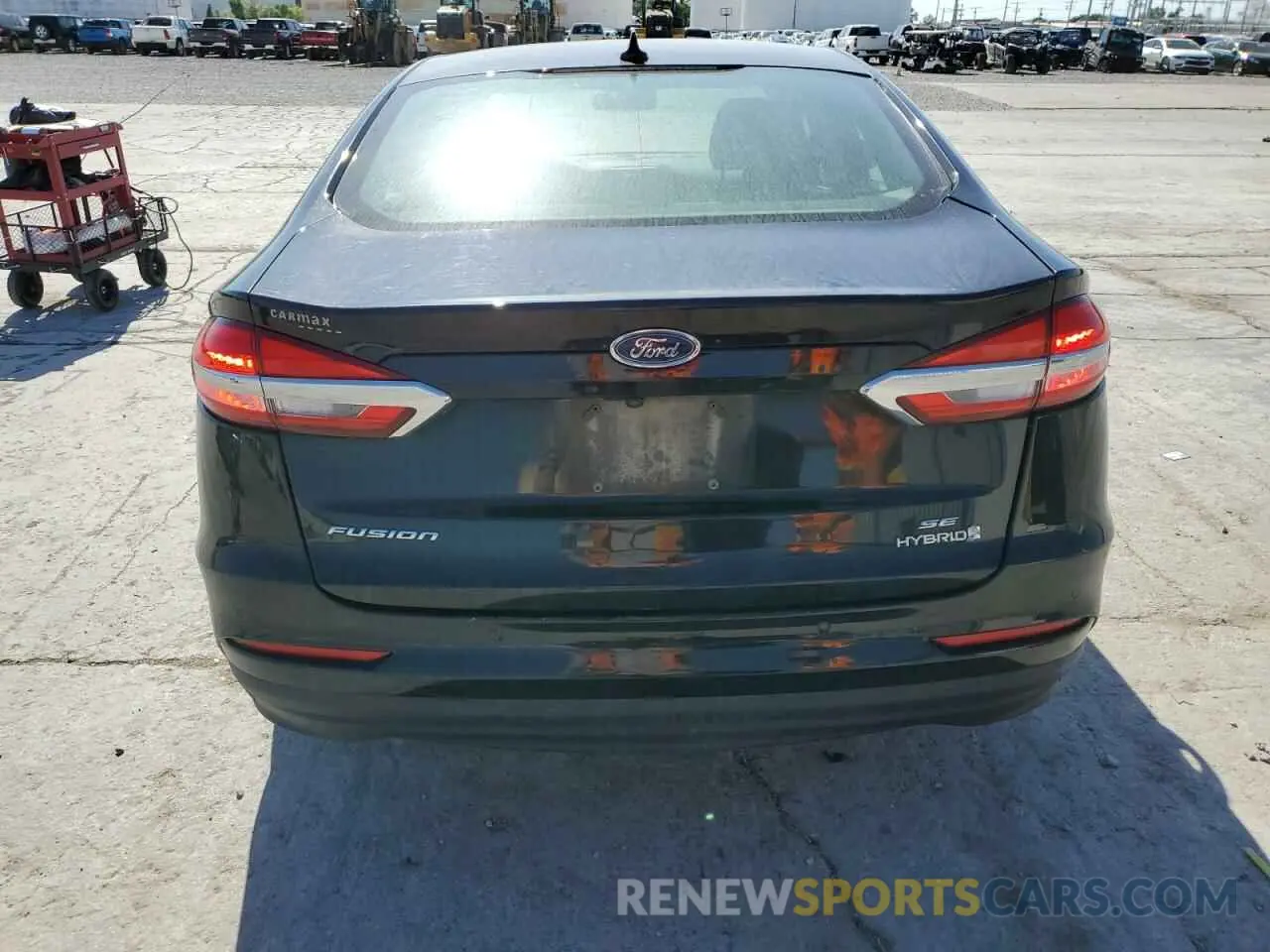 6 Фотография поврежденного автомобиля 3FA6P0LU8KR238482 FORD FUSION 2019