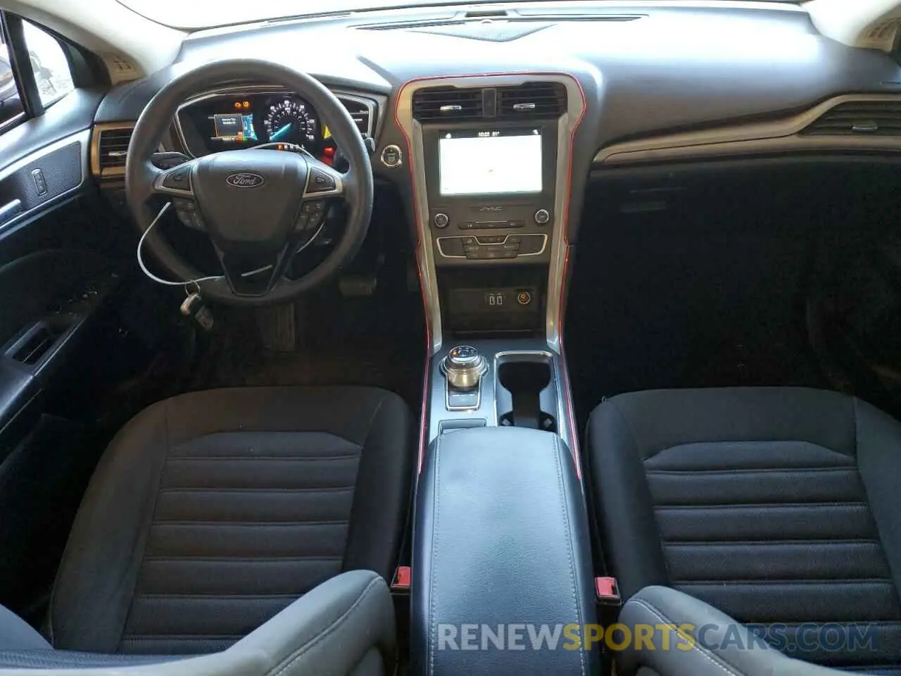 8 Photograph of a damaged car 3FA6P0LU9KR104774 FORD FUSION 2019