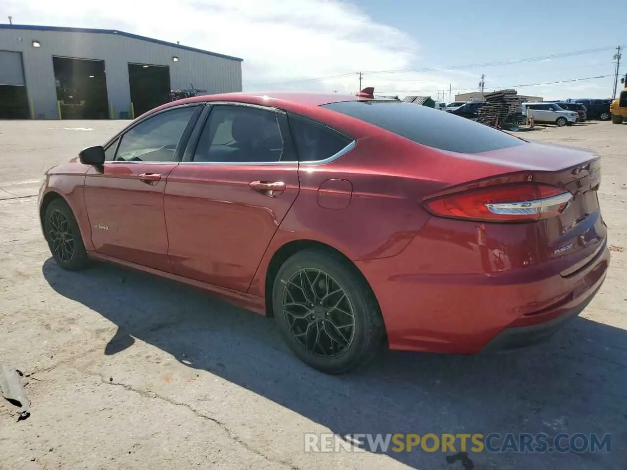 2 Photograph of a damaged car 3FA6P0LU9KR207905 FORD FUSION 2019