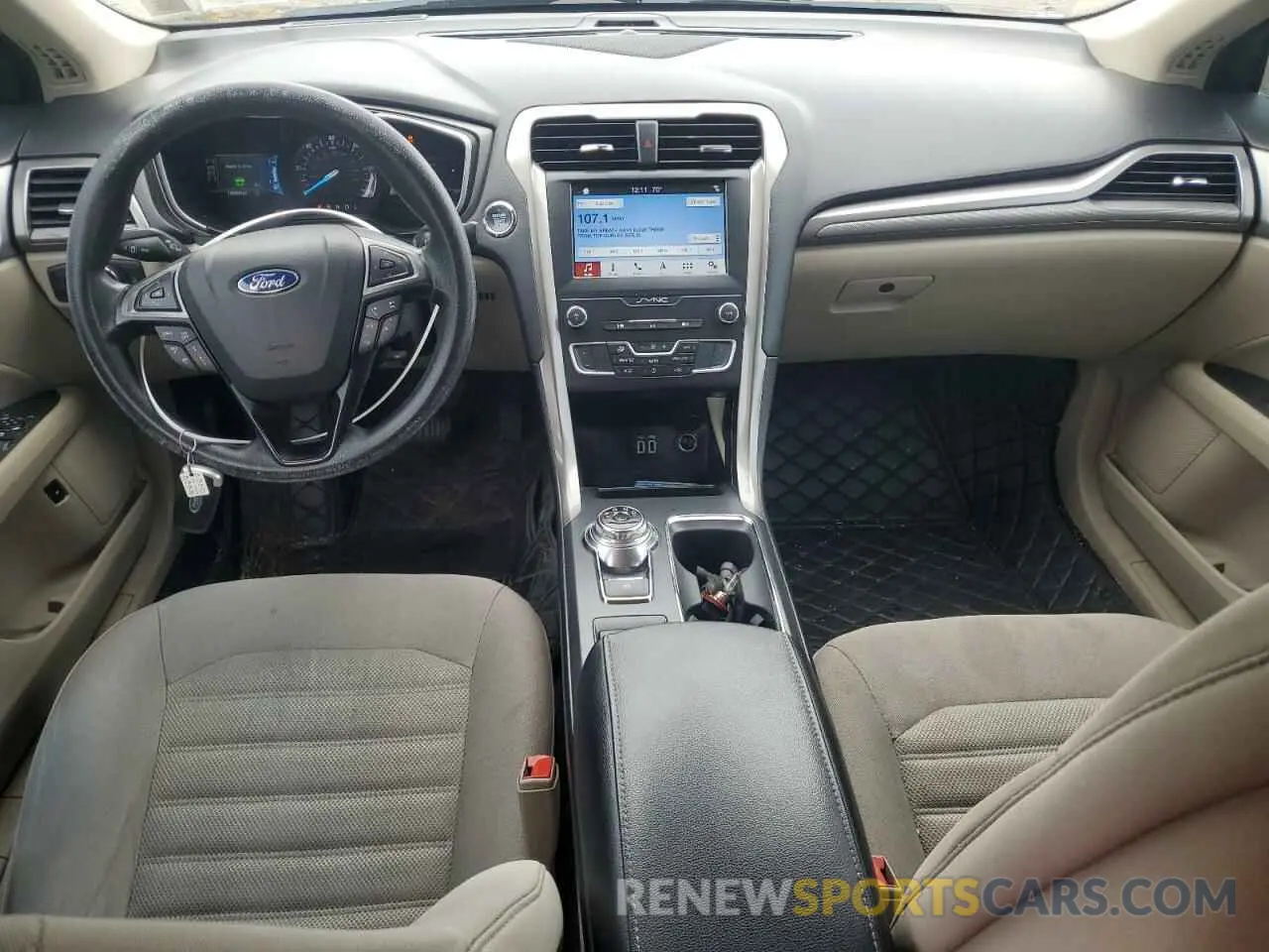 8 Photograph of a damaged car 3FA6P0LU9KR220797 FORD FUSION 2019