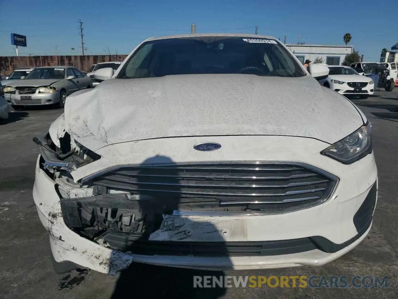 5 Фотография поврежденного автомобиля 3FA6P0LUXKR268874 FORD FUSION 2019