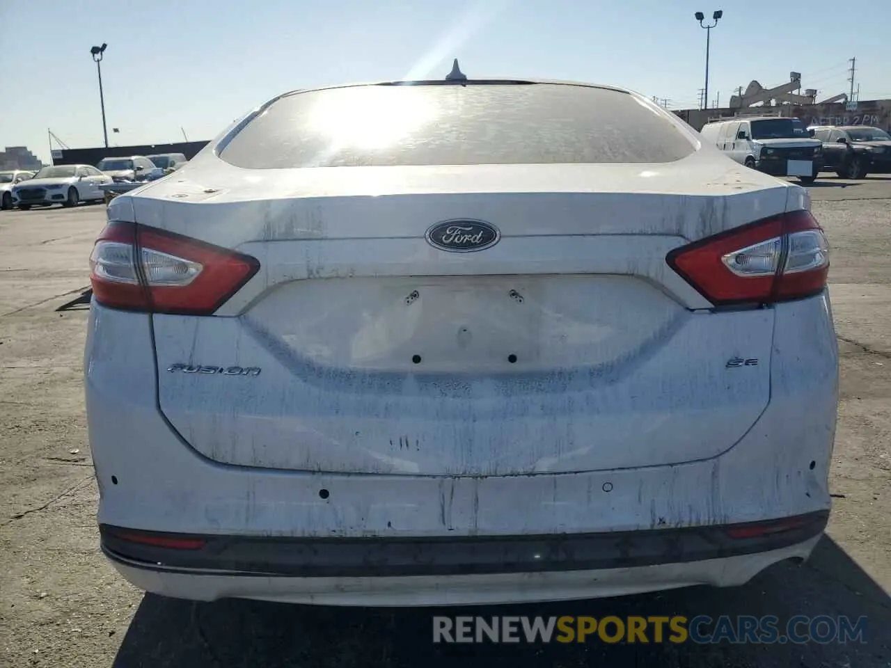 6 Фотография поврежденного автомобиля 3FA6P0LUXKR268874 FORD FUSION 2019