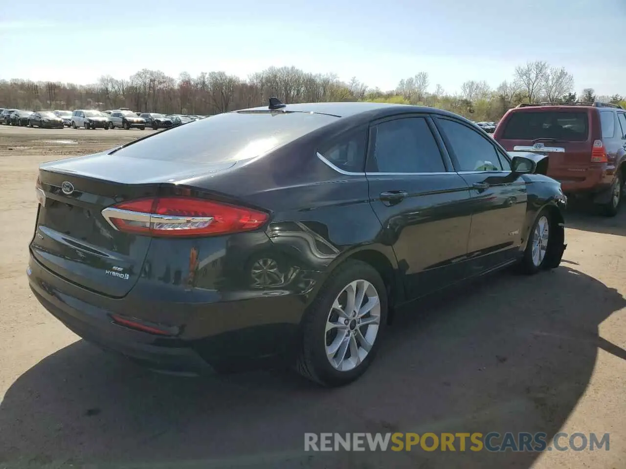 3 Photograph of a damaged car 3FA6P0LUXKR274464 FORD FUSION 2019