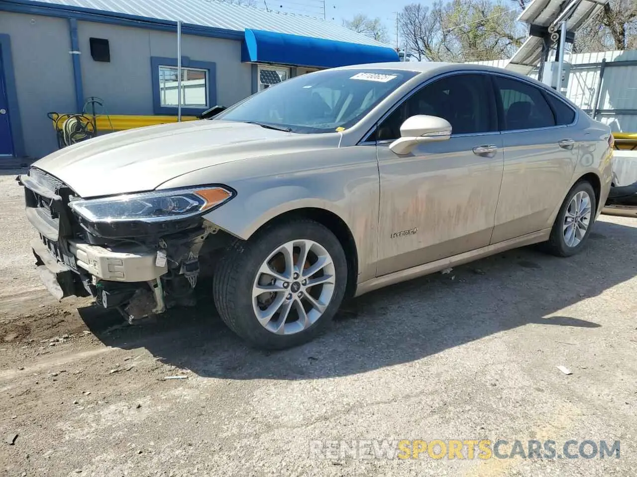 1 Photograph of a damaged car 3FA6P0MU0KR197778 FORD FUSION 2019