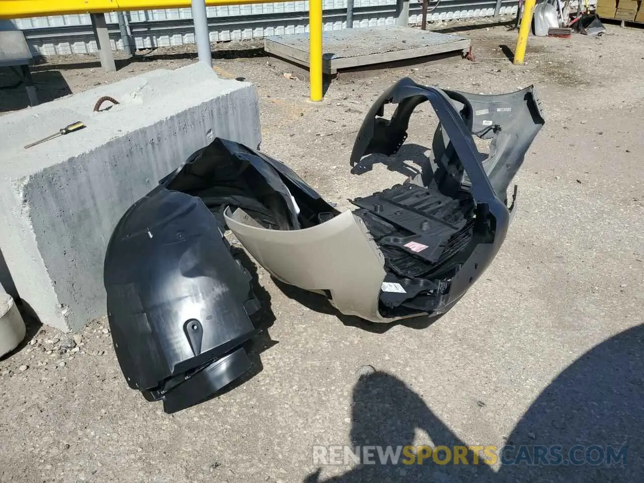 12 Photograph of a damaged car 3FA6P0MU0KR197778 FORD FUSION 2019