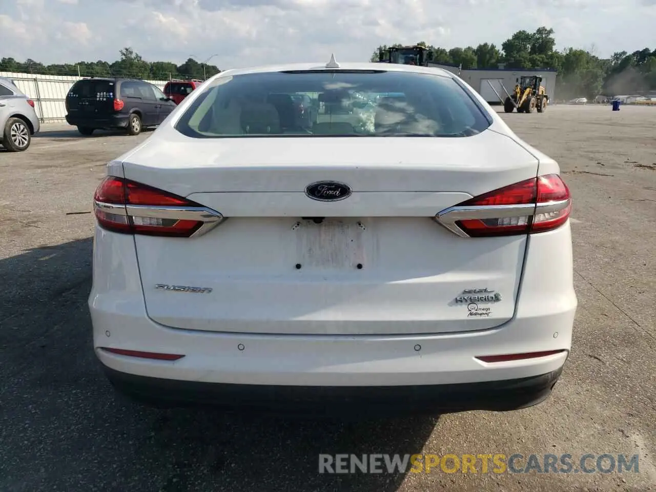 6 Фотография поврежденного автомобиля 3FA6P0MU1KR138724 FORD FUSION 2019