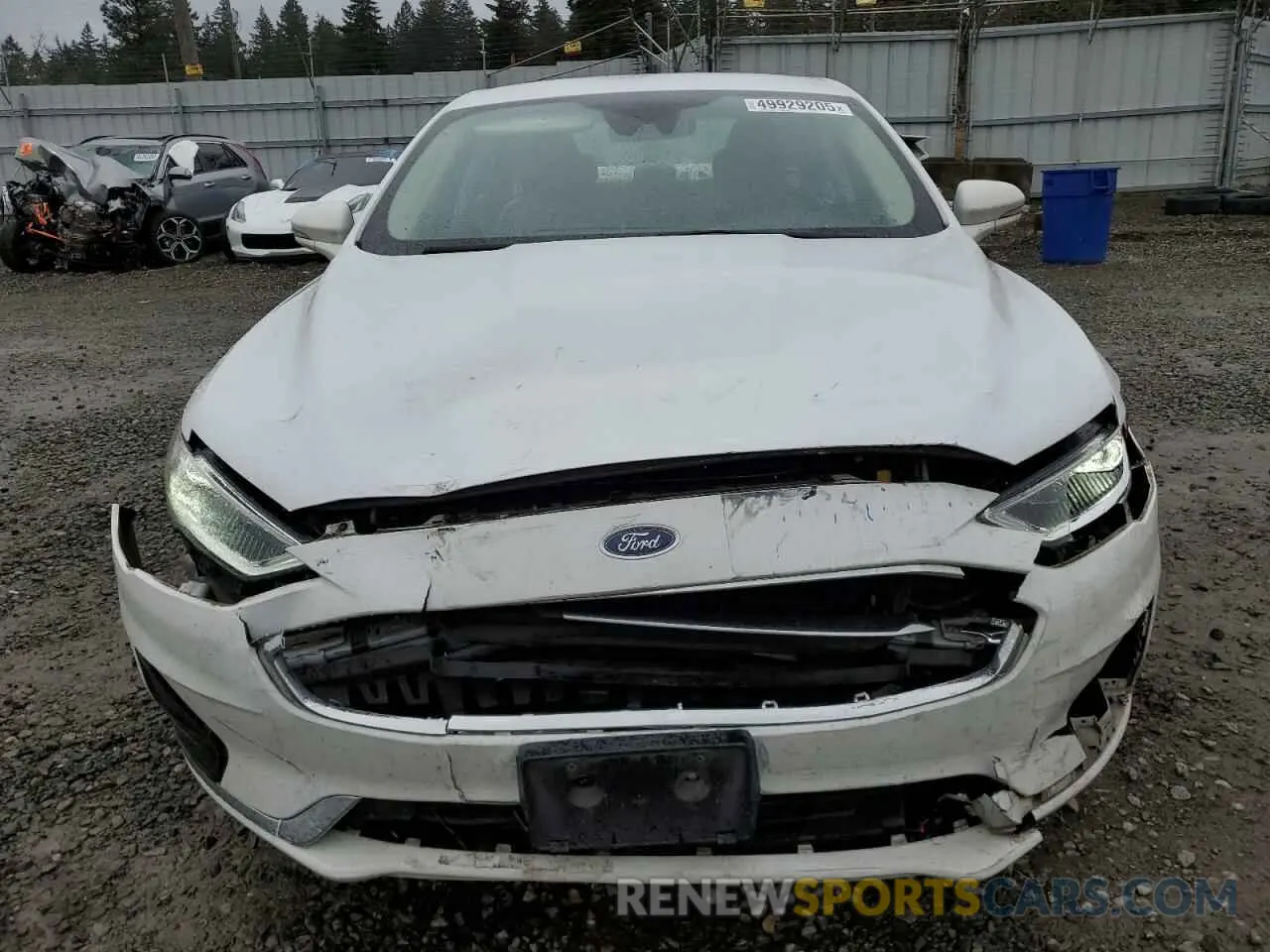 5 Photograph of a damaged car 3FA6P0MU7KR256387 FORD FUSION 2019