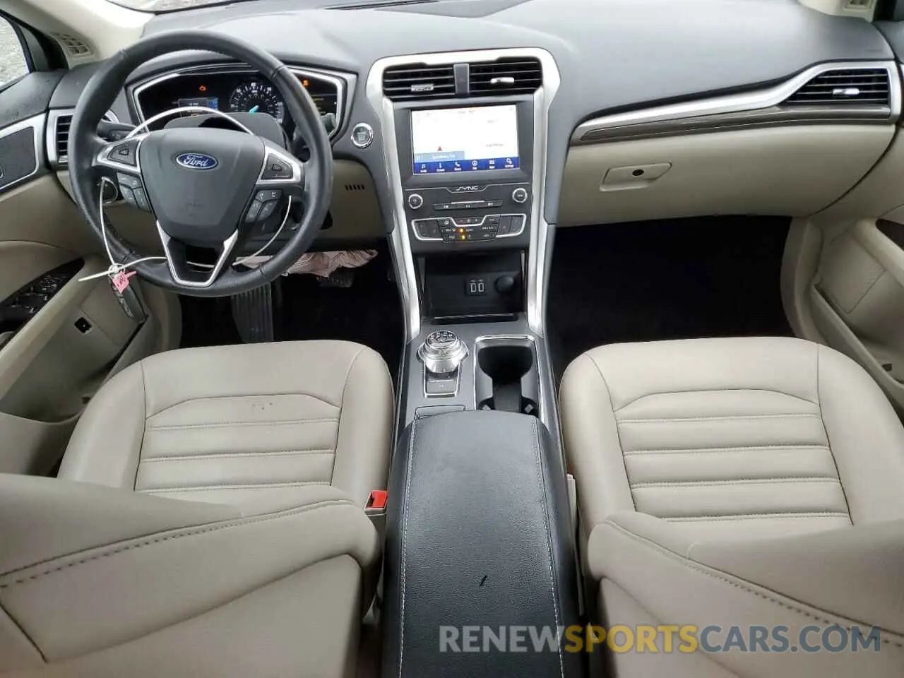 8 Photograph of a damaged car 3FA6P0MU7KR256387 FORD FUSION 2019