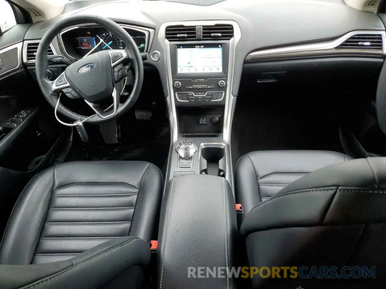 8 Photograph of a damaged car 3FA6P0MU9KR157604 FORD FUSION 2019