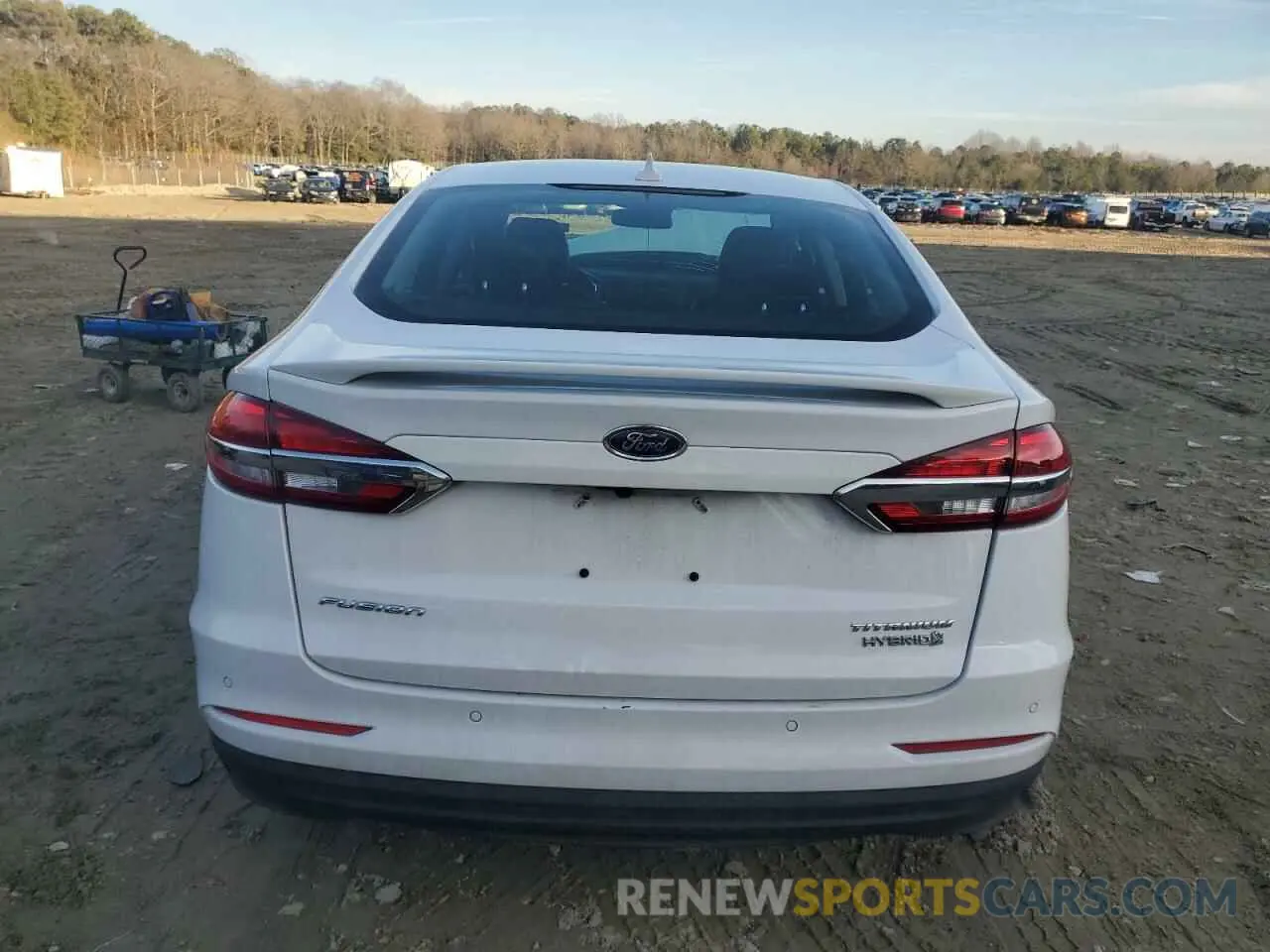 6 Фотография поврежденного автомобиля 3FA6P0RU1KR121513 FORD FUSION 2019