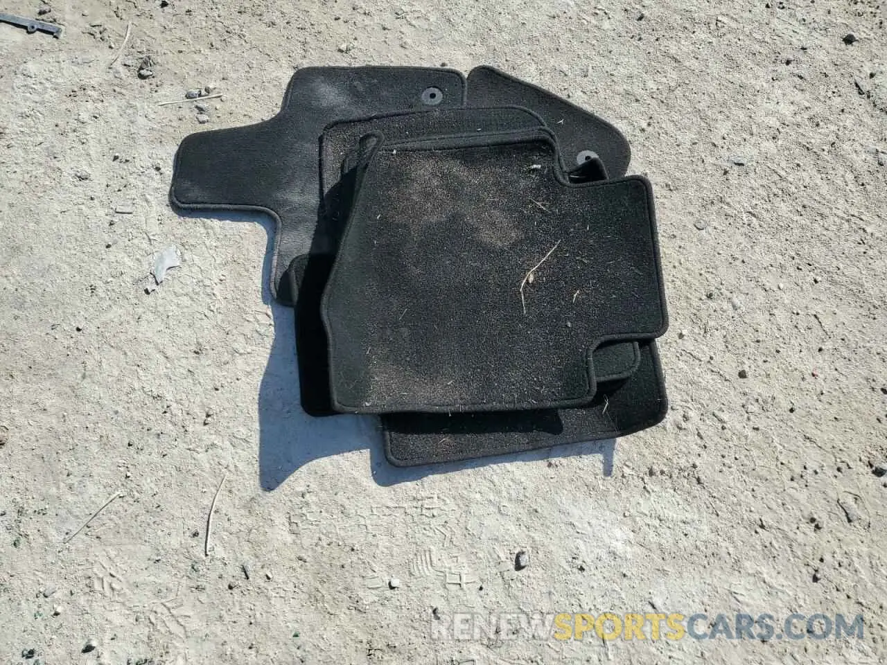 12 Фотография поврежденного автомобиля 3FA6P0RU1KR209297 FORD FUSION 2019